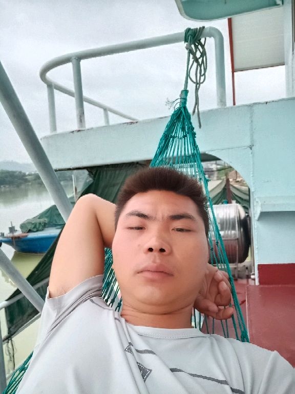 小哥哥的第一张照片--隆安父母相亲团